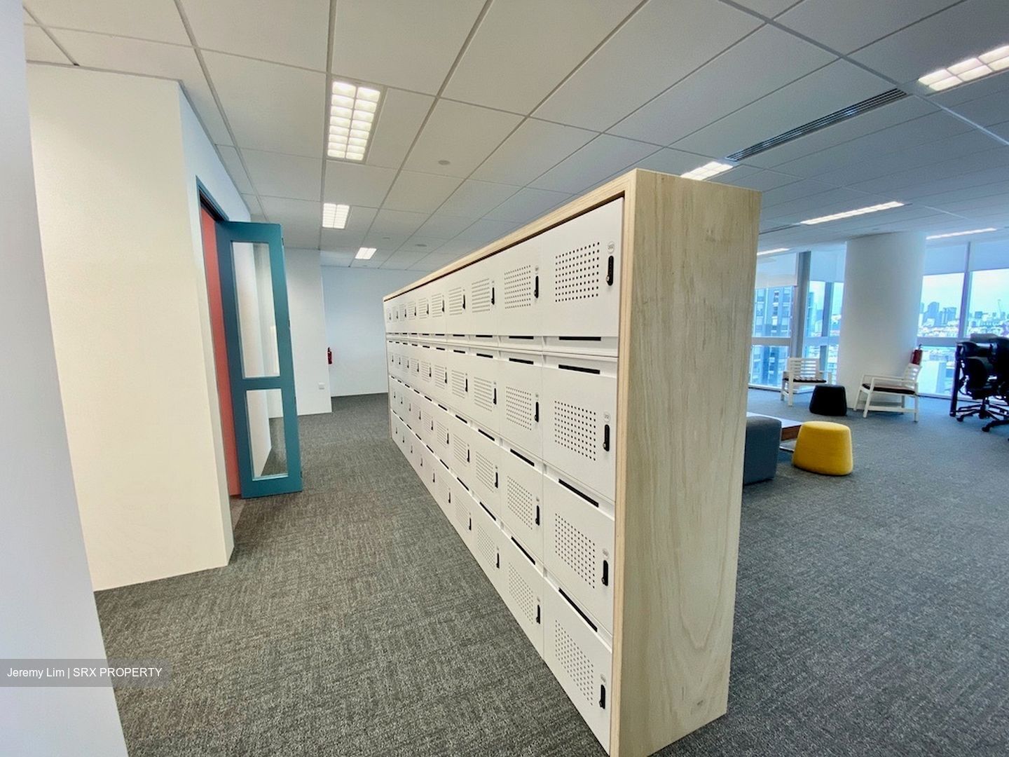 Park Place Residences At Plq (D14), Office #352710011